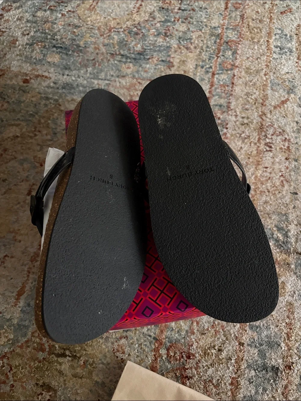 Tory Burch Miller Cloud Patent Leather Black Thong Sandals - Picture 2 of 4